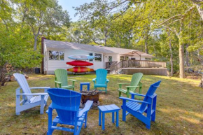 Waterfront Southold Retreat Less Than 3 Mi to Wineries!